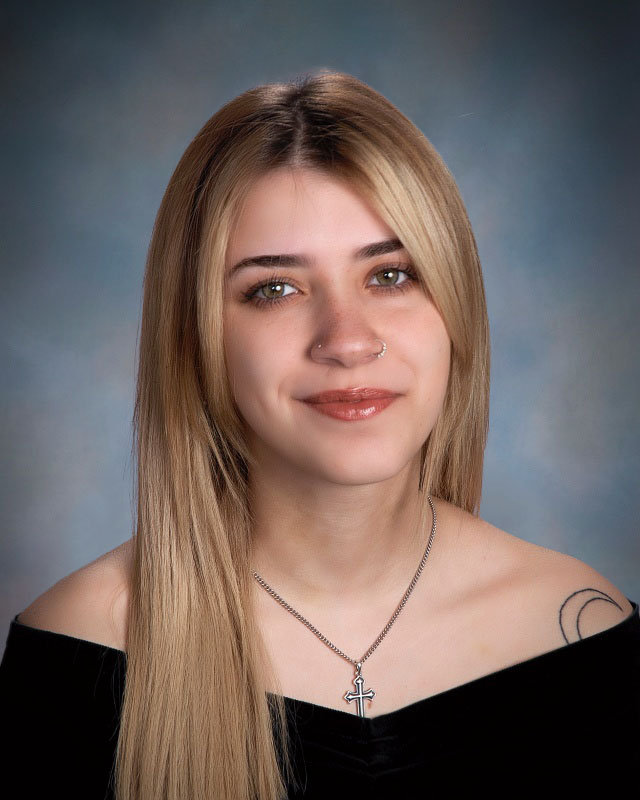 Senior goodbye: Raquel Rosado