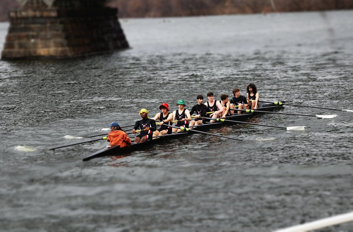 Archbishop Carroll senior crew finished fourth out of six teams in the men's varsity eight event at the Manny Flick regatta in Philadelphia on Sunday.